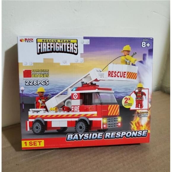 Block Tech Rescue Team Firefighters 228 PCS Bayside Response Truck and Figures - Picture 3 of 5